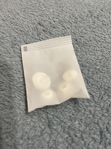 Oppo enco buds 2 white/black/uss (2 foto / 6)