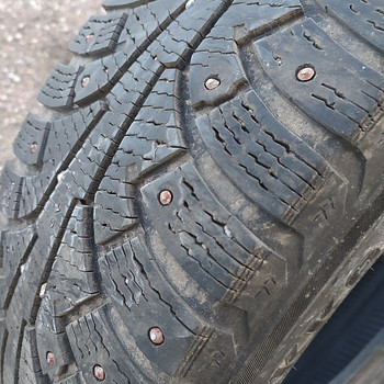 Шина 215/65 R16C Nokian