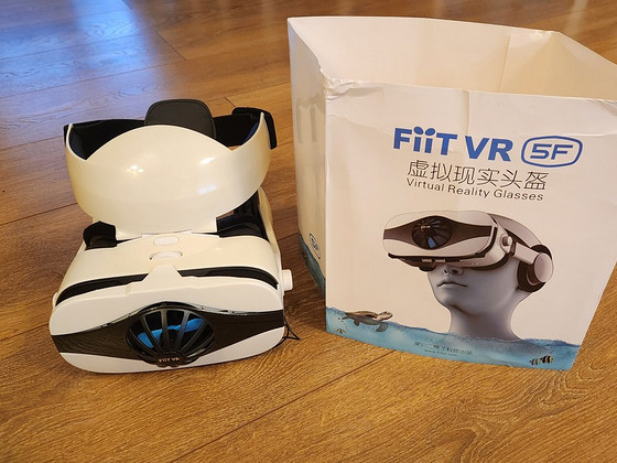 Очки Fit VR 5 F с наушниками 30VR