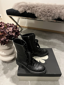 MaxMara saapad 38 suurus (4 foto / 4)