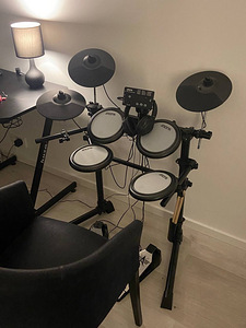 Elektrooniline trummikomplekt Aroma TDX-16 (1 foto / 2)