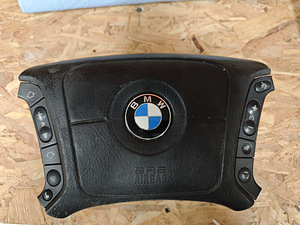 BMW e38 подушка безопасности (2 фото из 2)