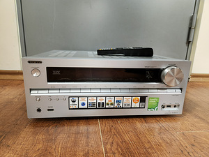Onkyo TX-NR717 7.2,4K,USB,LAN (1 foto / 3)