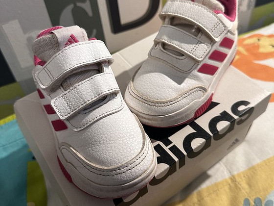 Adidas р. 24