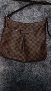 Louis Vuitton Bloomsbury Damier PM (4 foto / 4)