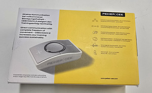 Juhtmeta kommunikaator-raadisaatja Peiker/cee Ceecoach 2 (6 foto / 7)