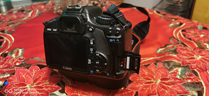 Peegel kamera Canon 550D (8 фото из 10)