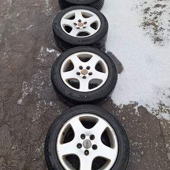 Audi Flat Five 16 koos suverehvidega