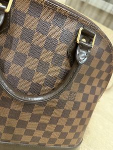 Louis vuitton ALMA MM DAMIER kott (6 foto / 9)