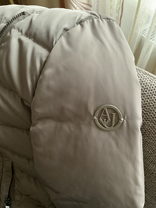 Naiste sulejope Armani (6 foto / 6)