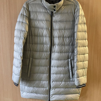 Куртка Tommy Hilfiger Размер S НОВАЯ