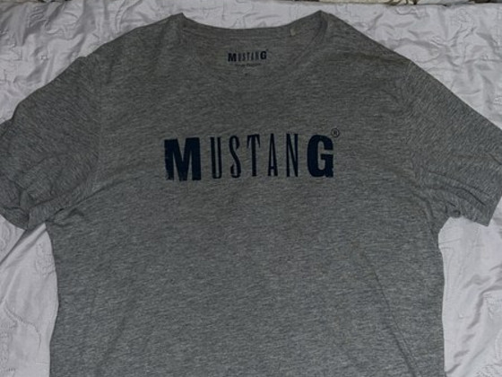 Mustang футболка
