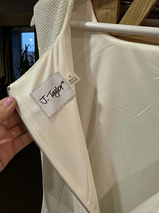 Valge pidukleit sädelevate kaunistustega (5 foto / 6)