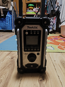 Makita (2 фото из 5)