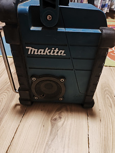 Makita (4 фото из 5)