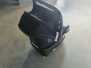 Автокресло MAXI COSI FamilyFix. (6 фото из 9)