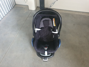Автокресло MAXI COSI FamilyFix. (8 фото из 9)