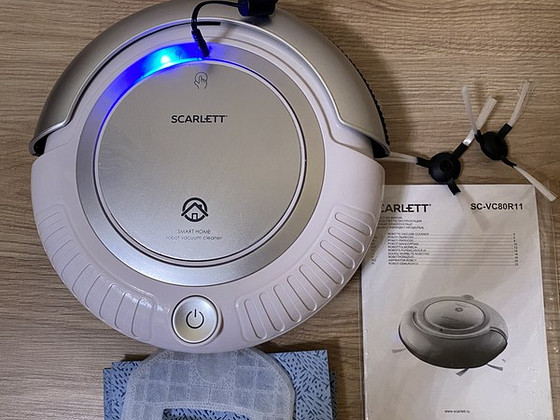 Робот-пылесос Scarlett SC-VC80R11