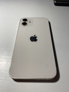 iPhone 12, 128GB, valge, Seisukord A- (2 foto / 4)
