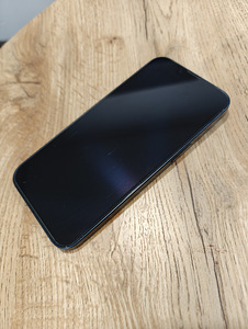 iPhone 13 (1 фото из 4)