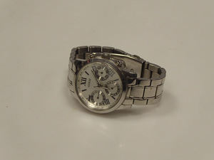Женские Часы Guess Mini Sunrise W0448L1 (3 фото из 5)
