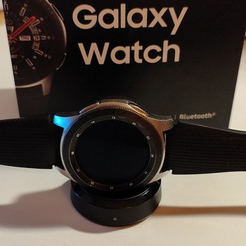 Galaxy Watch (46mm) Silver (Bluetooth) SM-R800