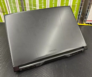 MSI Katana 15 15.6" 1TB SSD, Intel Core i7 13620H, DDR5 64gb (2 foto / 3)