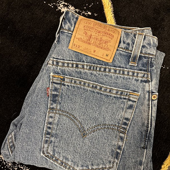 Продам женские оригинальные джинсы Levi’s