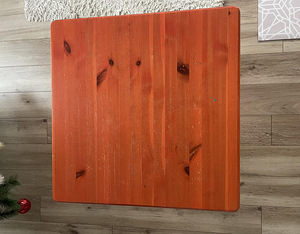 Детский стол (2 фото из 3)