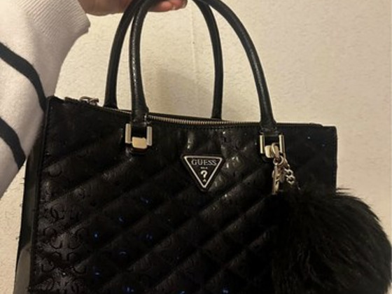 Kott GUESS