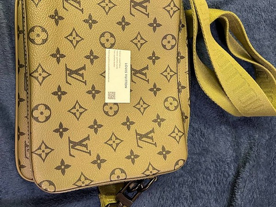 Louis Vuitton Trio Messenger