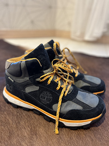 Timberland talvesaapad nr 38-39 st 24cm (1 foto / 3)