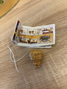 Kuld Harry Poter Kinder Joy (1 foto / 2)