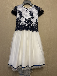 Pidulik kleit 150-155 cm (1 foto / 3)
