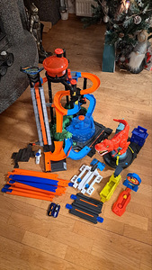 Hot Wheels (1 фото из 3)