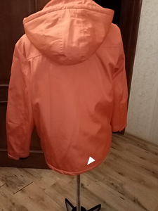Зимняя куртка на девочки (2 фото из 4)