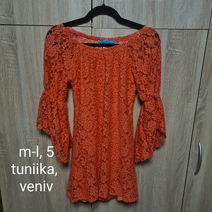 Платья м-l (2 фото из 9)