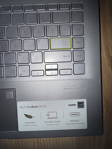 Asus VivoBook 14 (2 фото из 3)