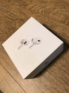 AirPodsPro (1 фото из 3)