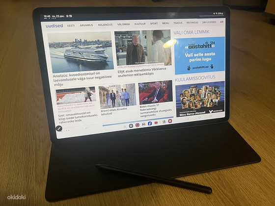 Samsung Galaxy Tab S8+ + Samsung Book Cover