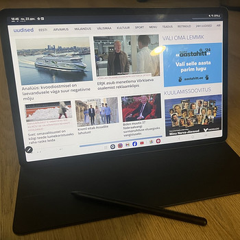 Samsung Galaxy Tab S8+ + Samsung Book Cover