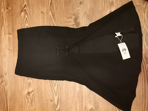 Юбка размер M (2 фото из 3)