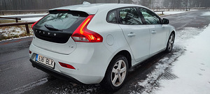 VOLVO V40 (4 фото из 15)