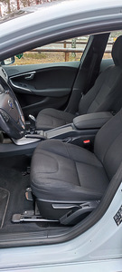VOLVO V40 (9 фото из 15)