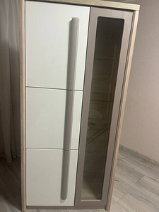 2 шкафа (4 фото из 4)