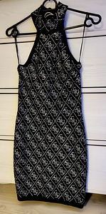 Новое платье Guess (2 фото из 6)