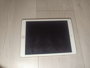 iPad air 2 (2 foto / 3)