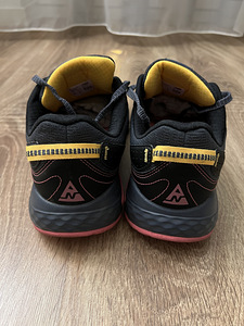 New Balance tossud, s 44 (3 foto / 4)