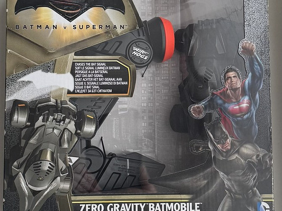 Air Hogs Zero Gravity Laser Batmobile