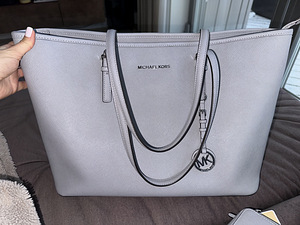 Michael kors uus kott originaal (1 foto / 9)